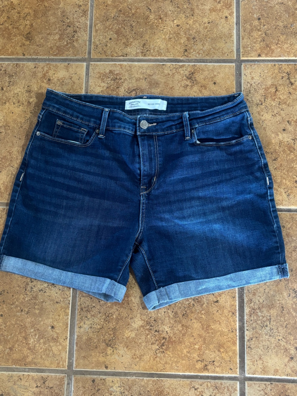 Signature by Levi Strauss Dark Indigo Rolled Hem Jean Shorts